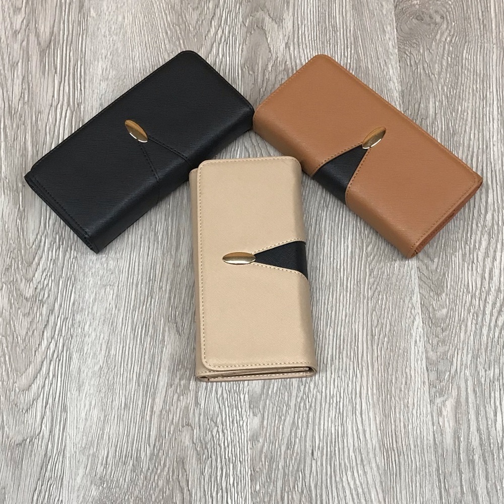 Wallet Elegant Snap Closure  BB168